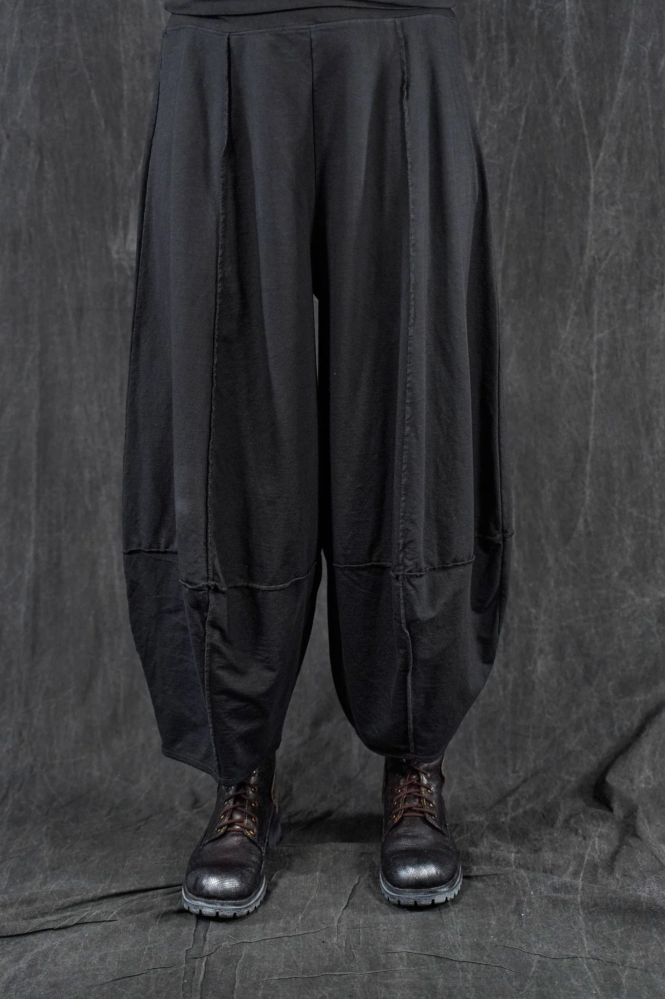 3273 Heavy French Terry Four Square Pant Noir-U