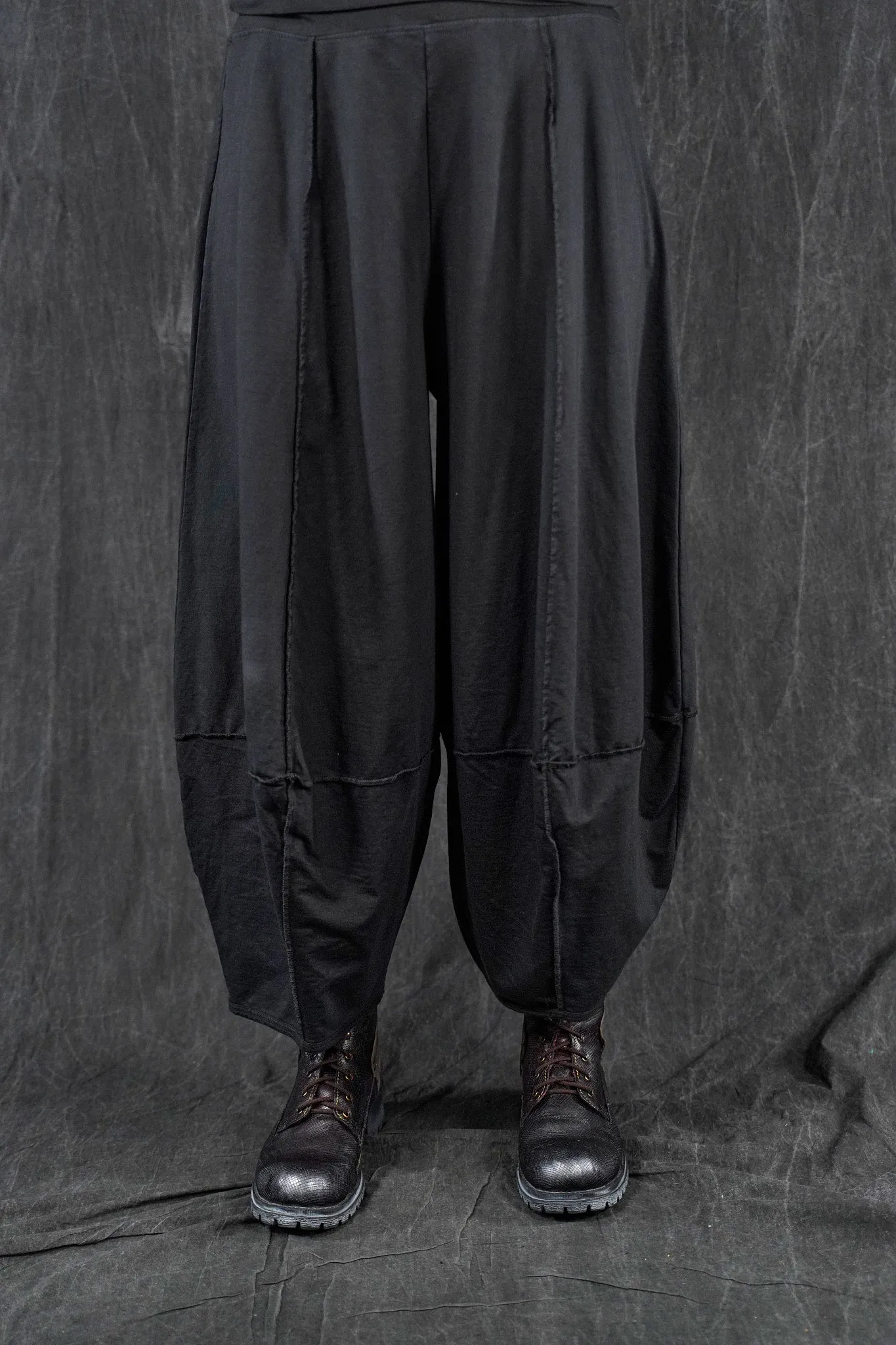 3273 Heavy French Terry Four Square Pant Noir-U