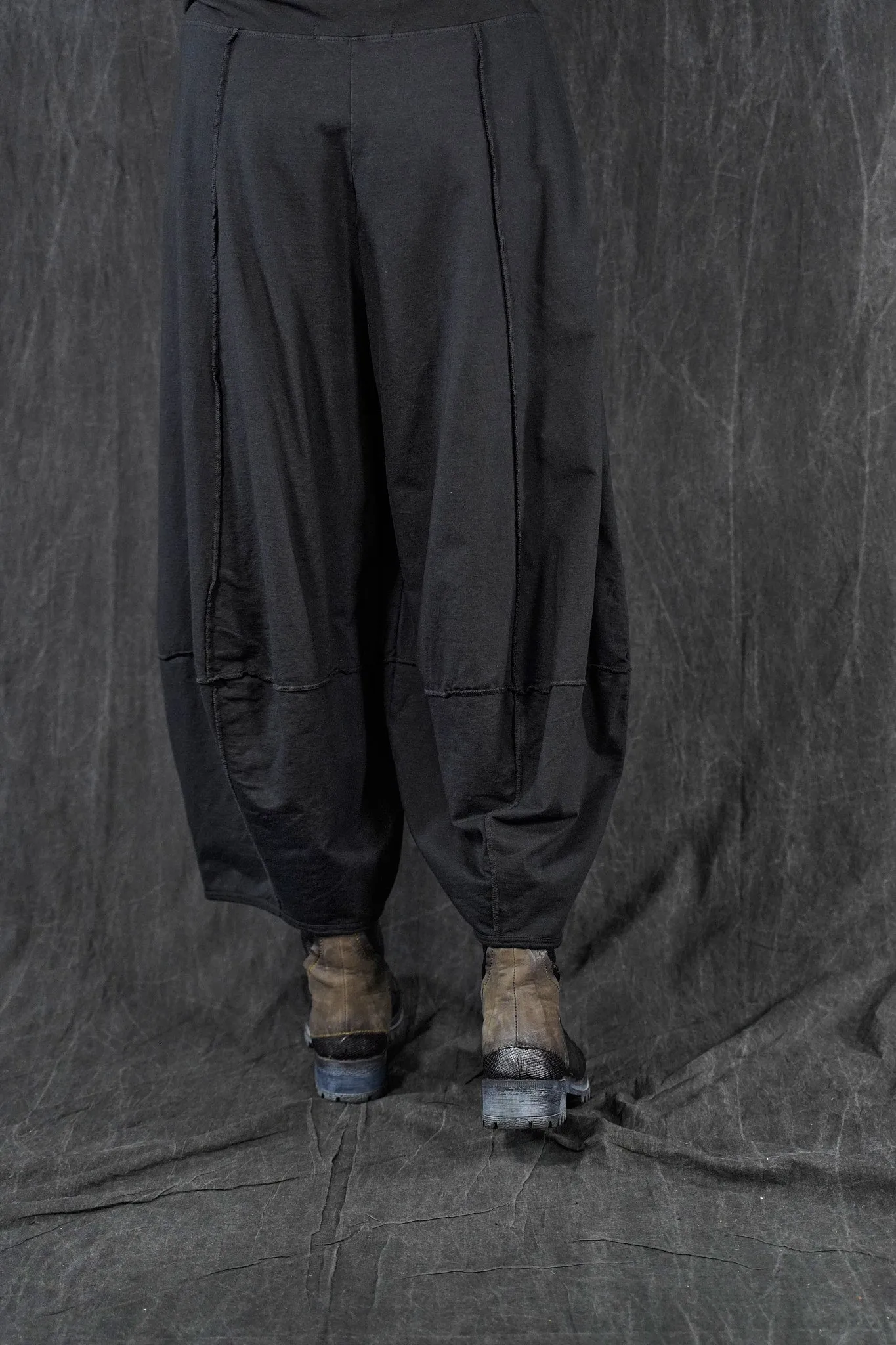 3273 Heavy French Terry Four Square Pant Noir-U