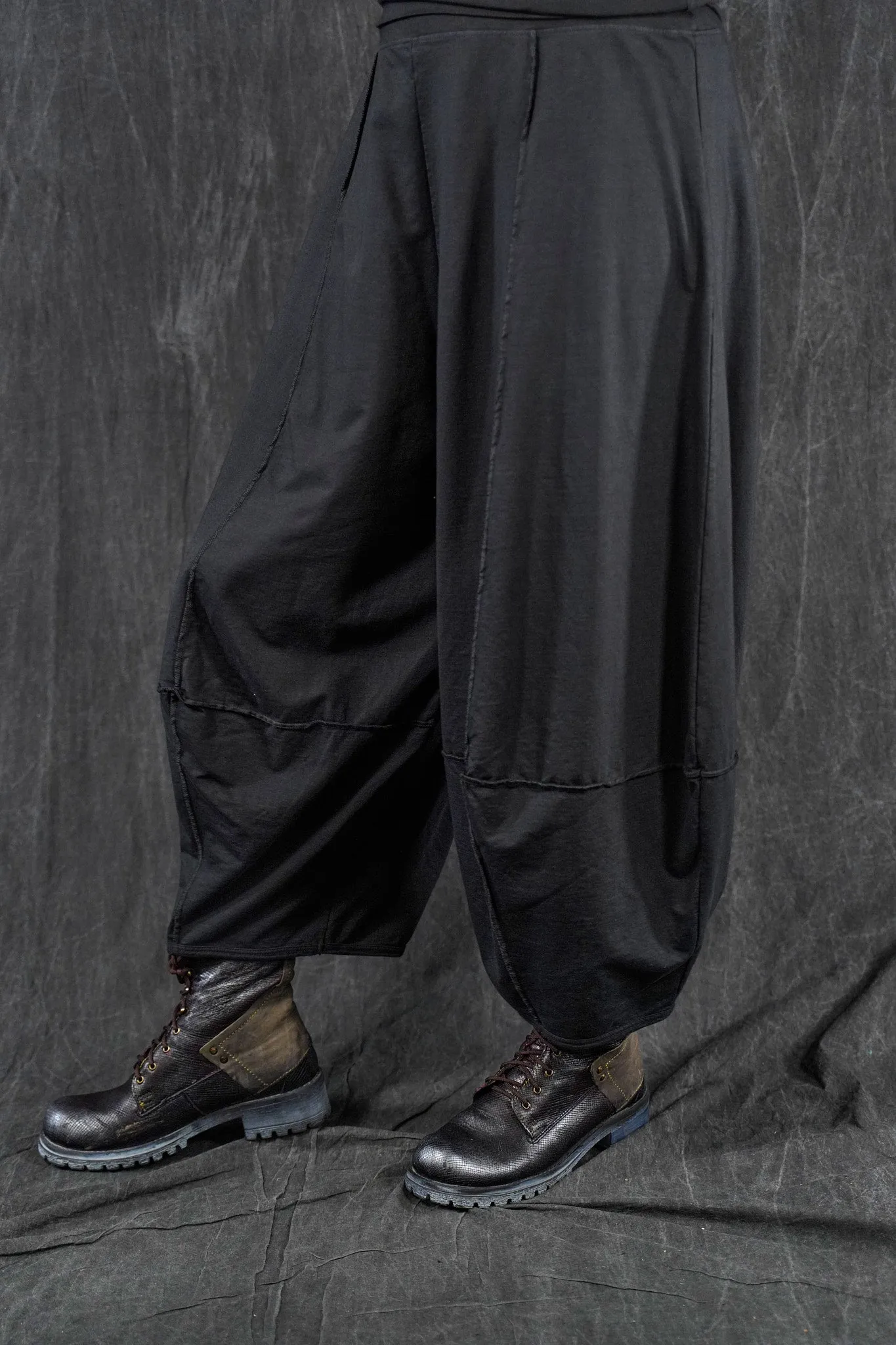 3273 Heavy French Terry Four Square Pant Noir-U