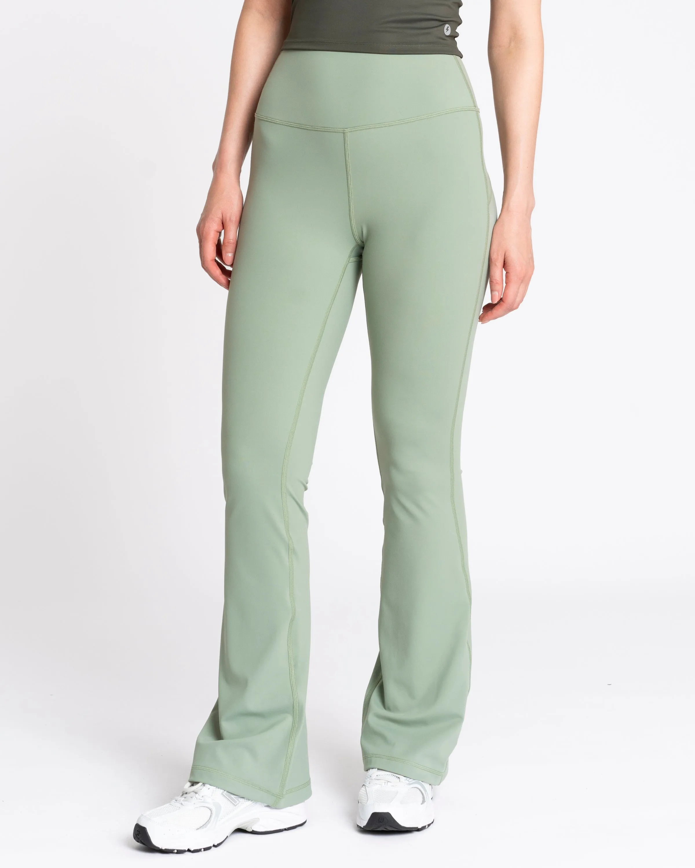 All-Day-Wear Flare Lilypad