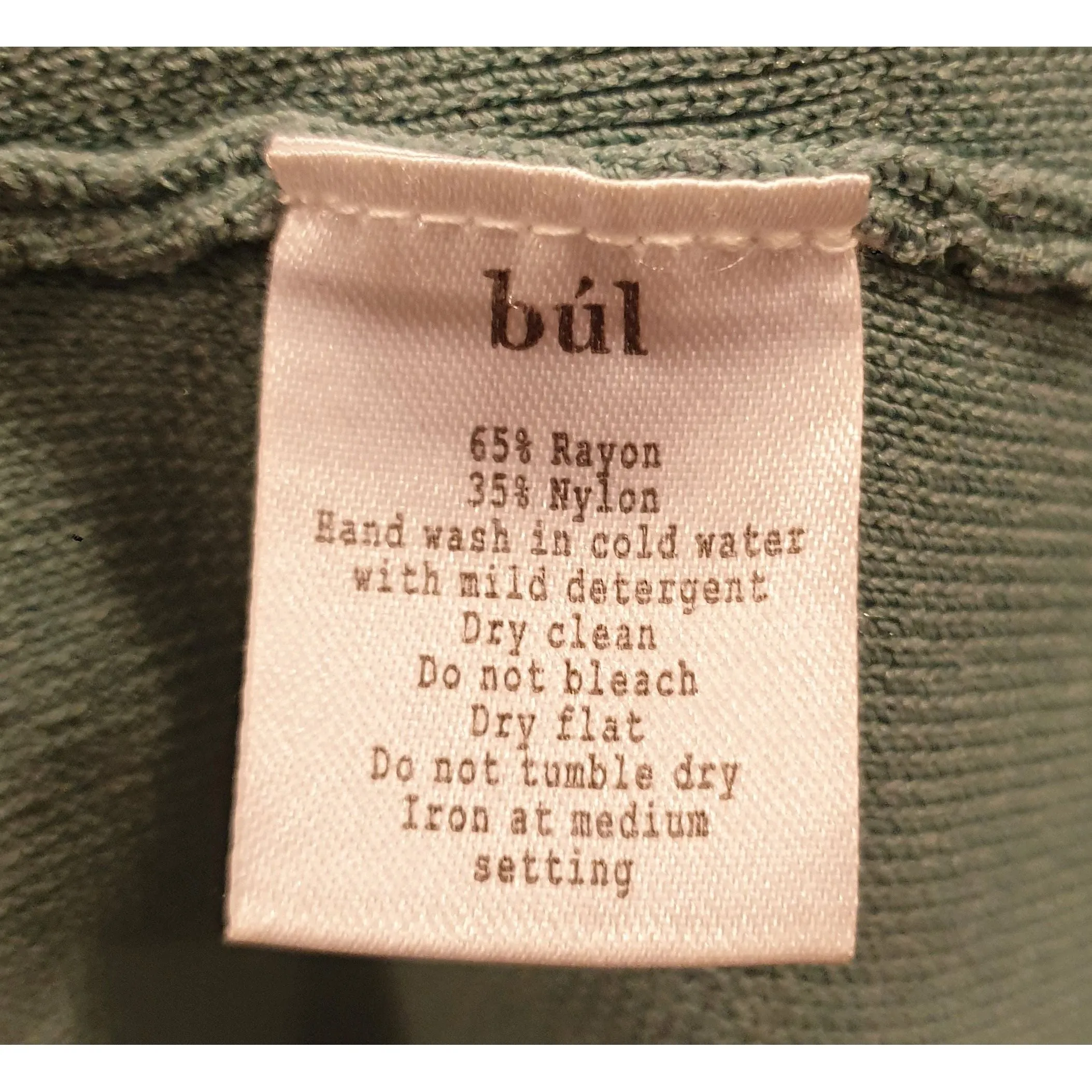 Bul egg shell blue sleeveless fine knit vest top size 14 (best fits sizes 12 to small 14)