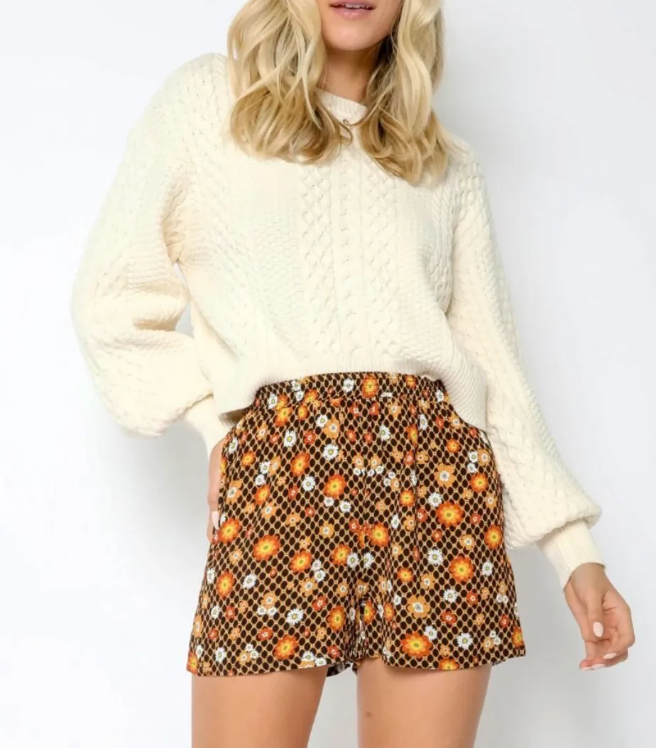 Cableknit Crew Neck Sweater