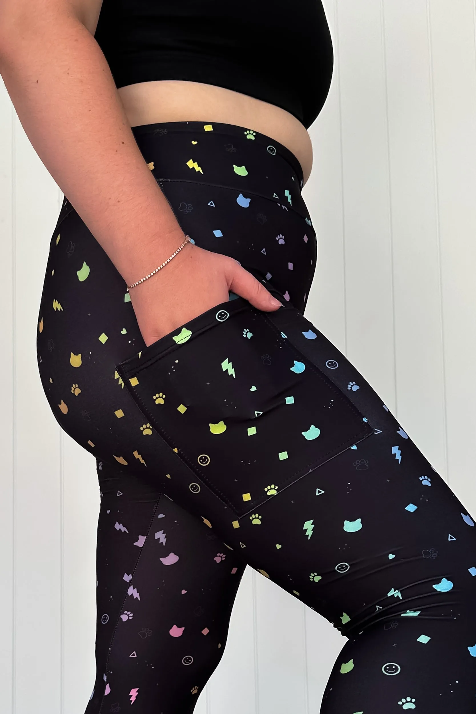 Catfetti - Casual - Capri Leggings - Pockets