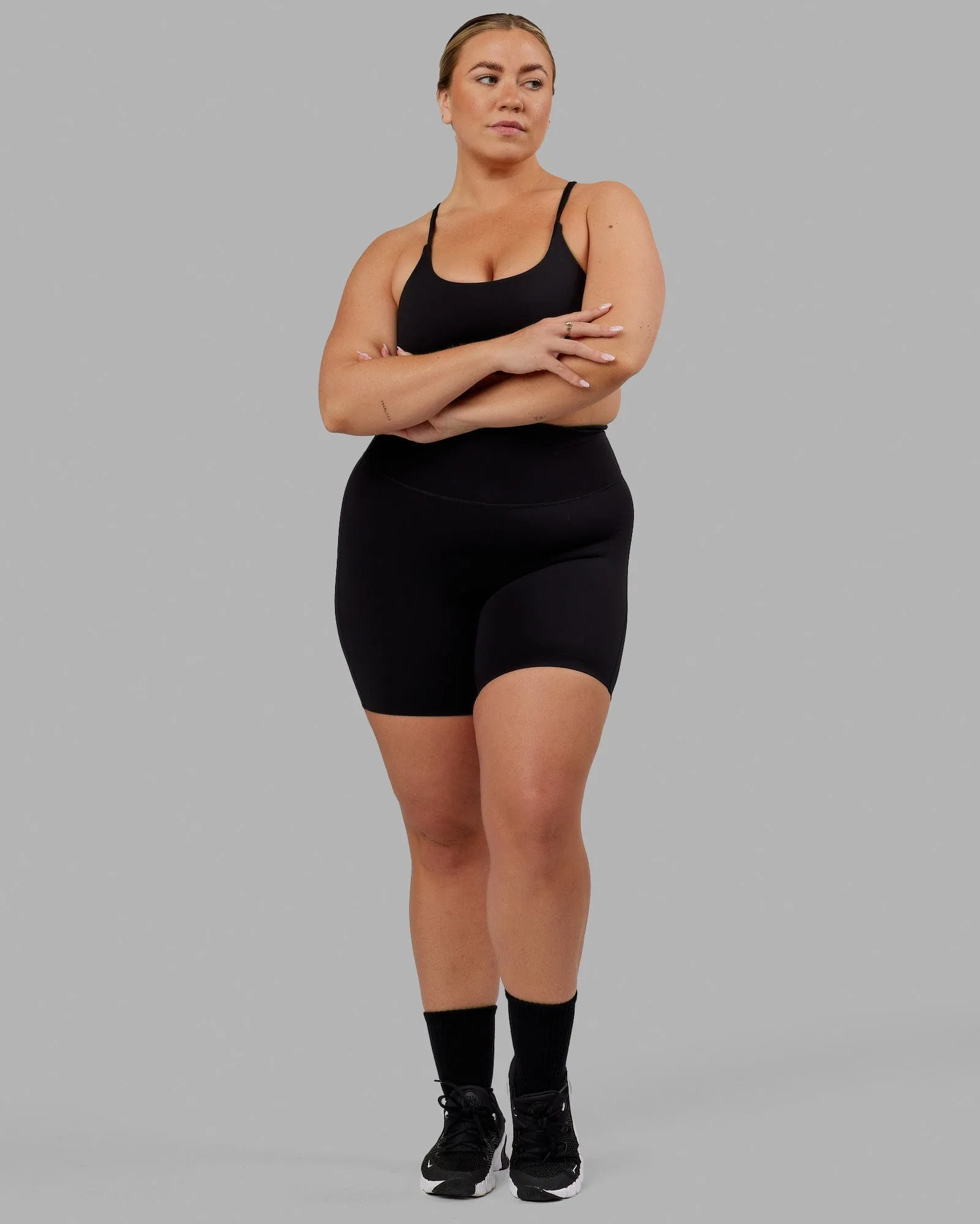 Elixir Mid Short Tight - Black