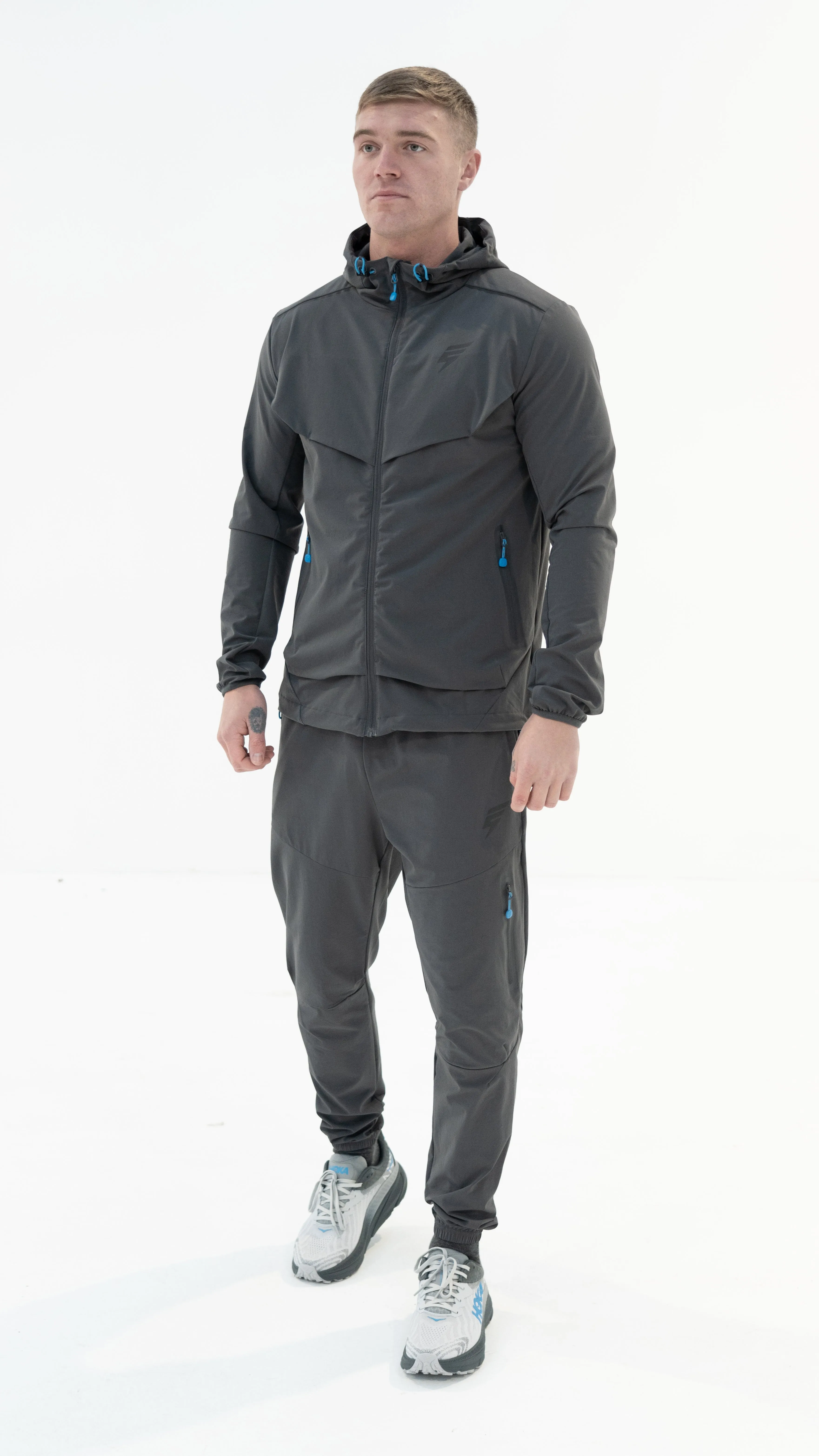 ELUDE Ghost Tracksuit - Coal/Blue