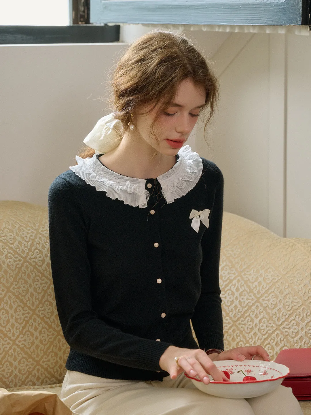 【Final Sale】Ruby Lace Lapel Contrasting Bow Cardigan
