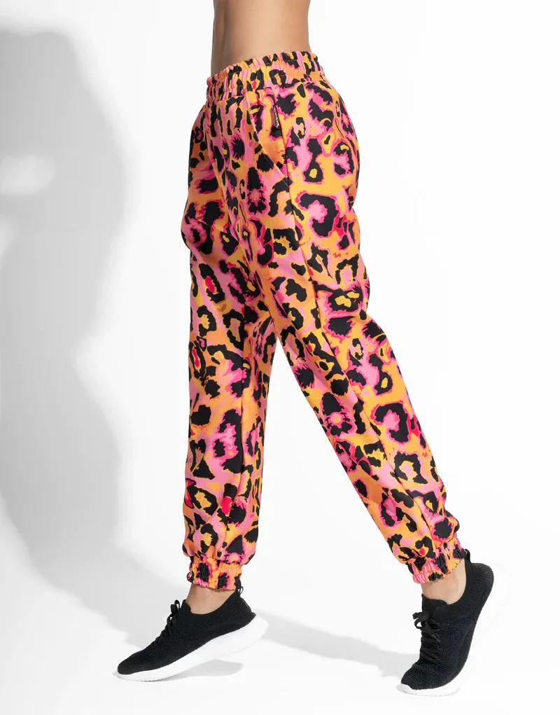 FUCSIA CHEETAH JOGGER