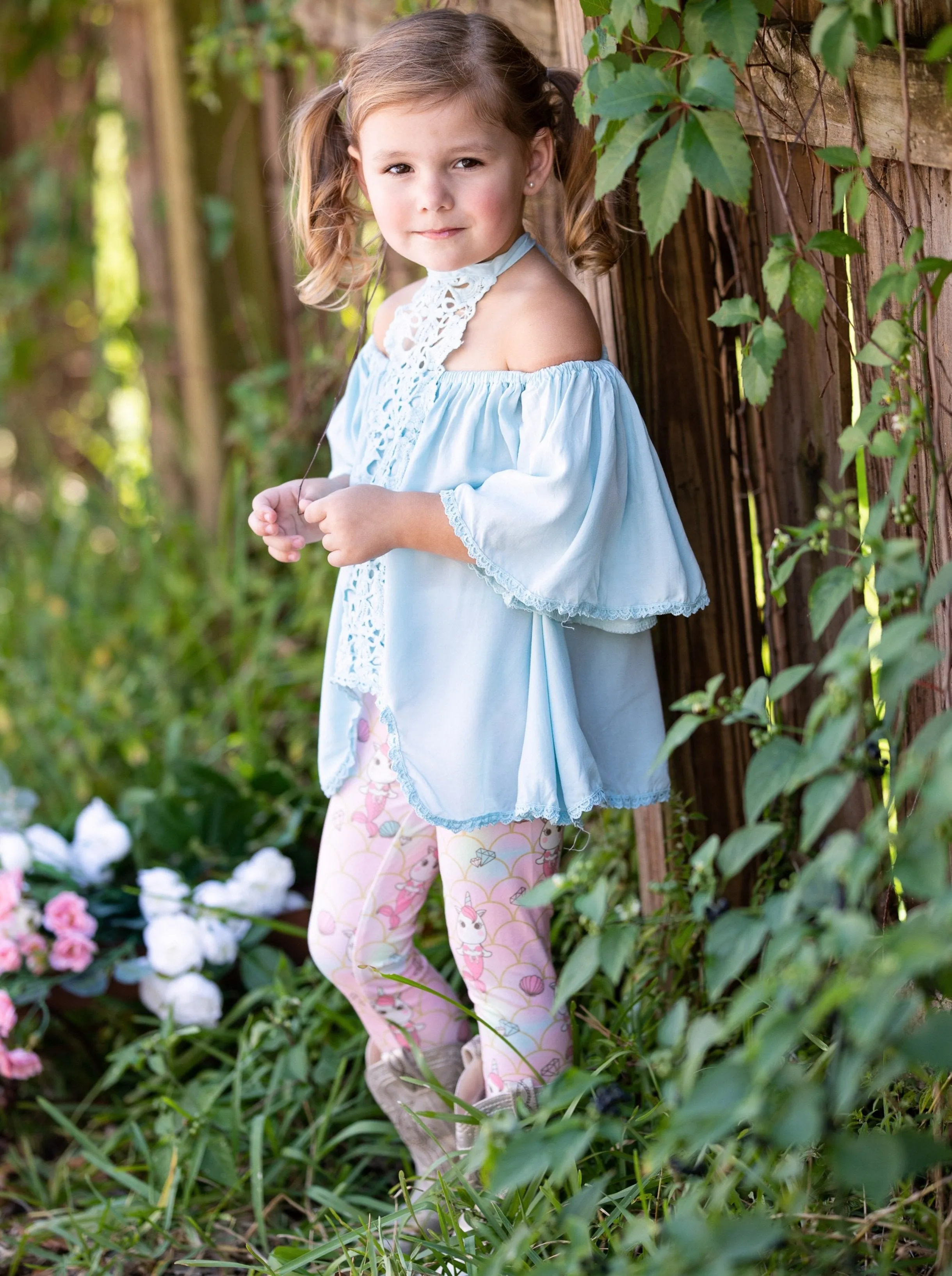 Girls Lace Trim Halter Neck Tie Top & Printed Leggings Set