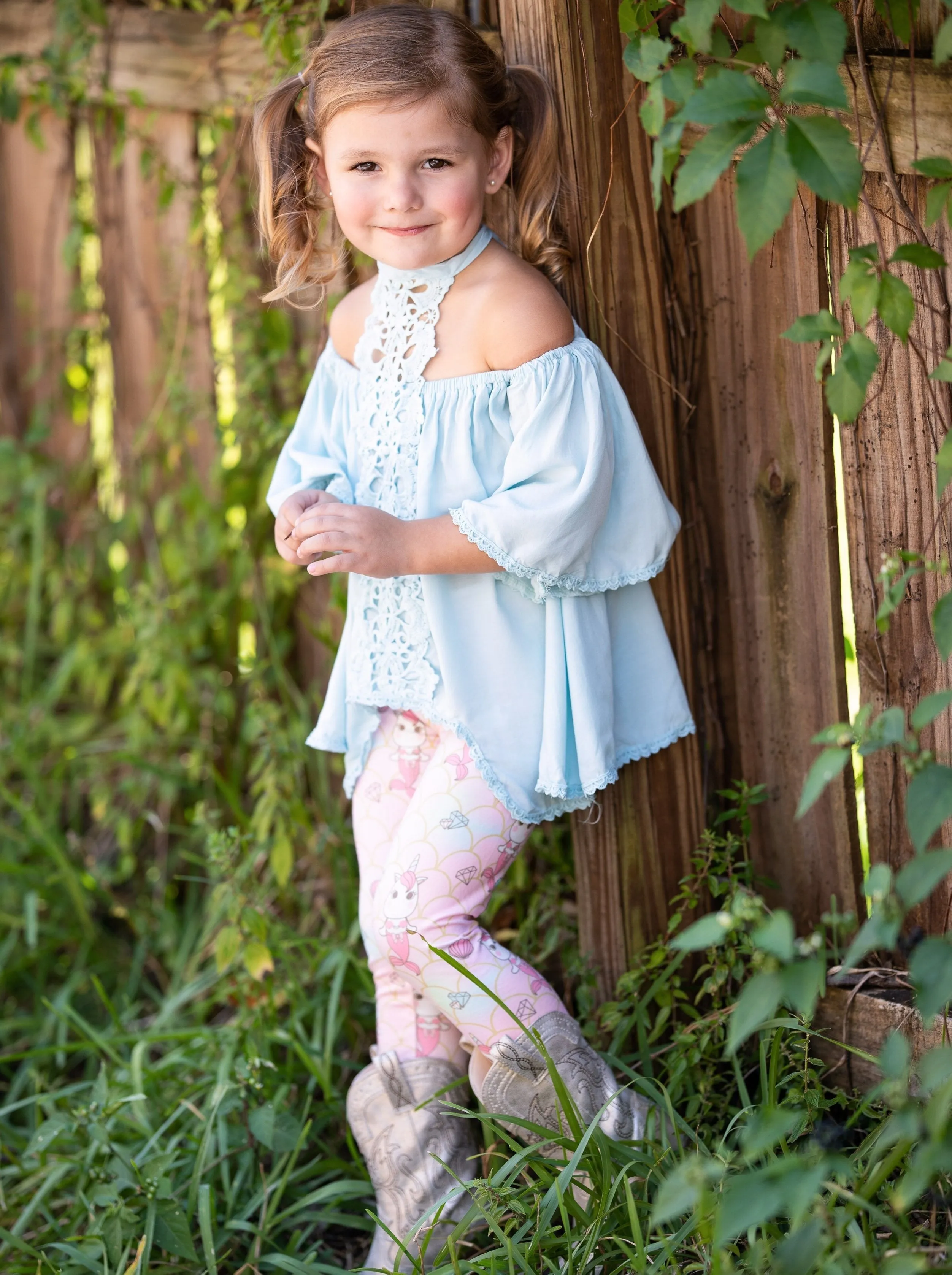 Girls Lace Trim Halter Neck Tie Top & Printed Leggings Set