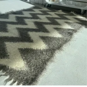 Heavy Rug Carpet Wool Organic