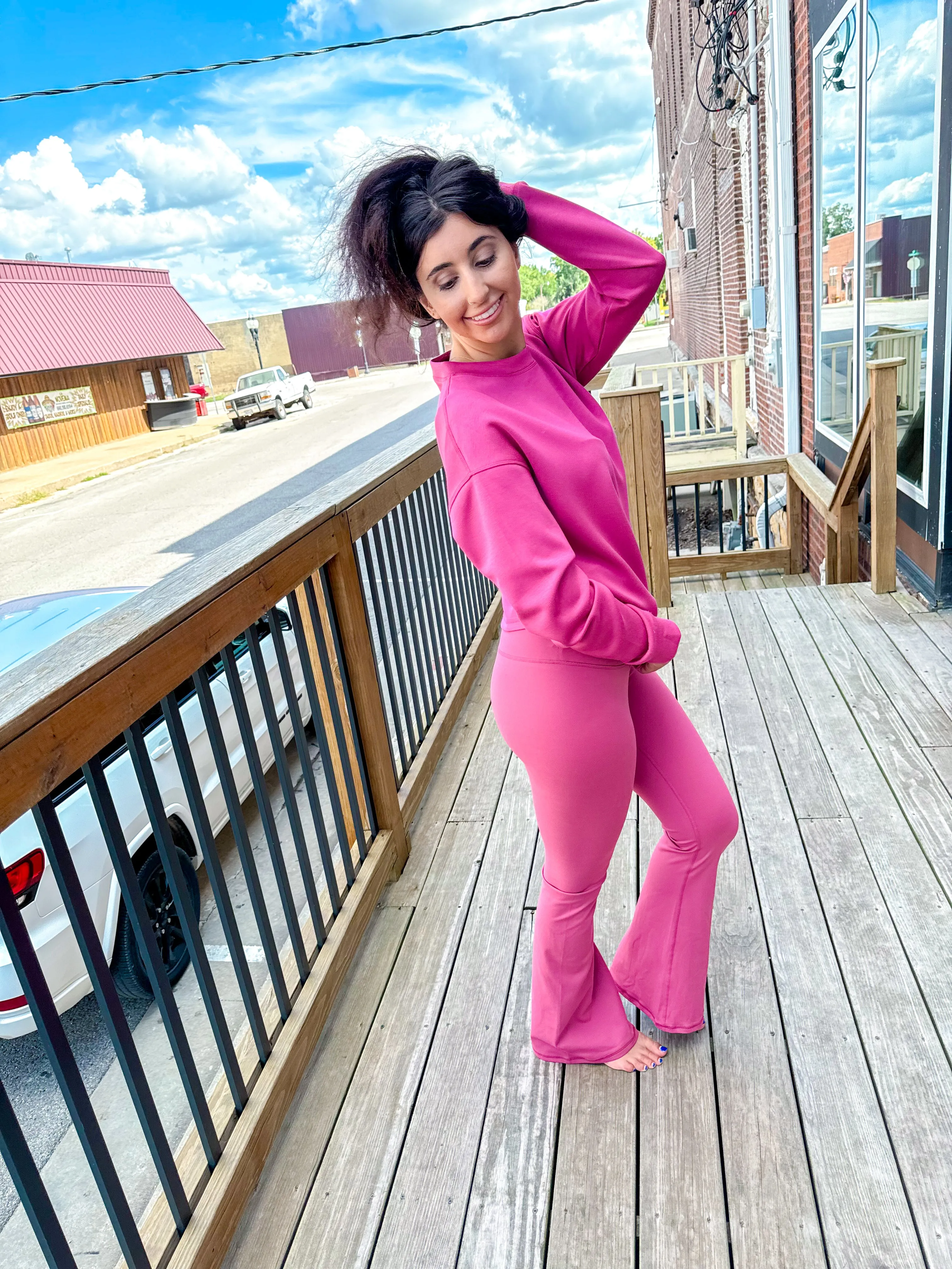 Juniper- Scrunch Waist Flare Legging