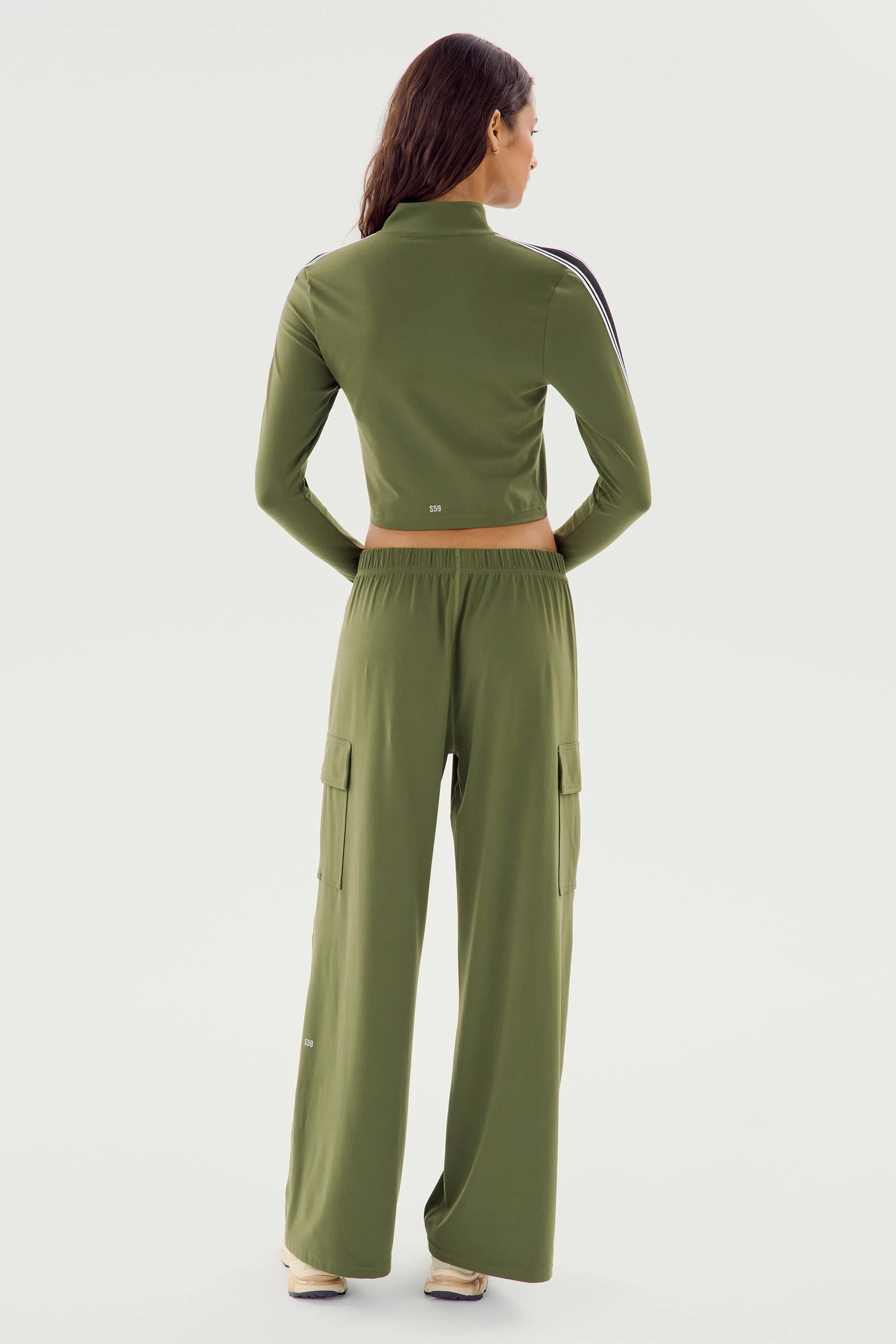 Leo Airweight Jacket Crop - Olive/White