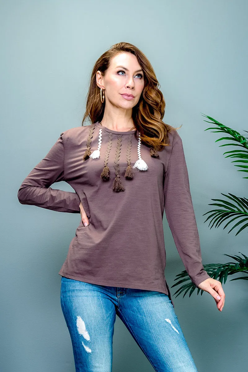 Long Sleeve Crew Neck Tunic Top with Contrast Tassel Bib Decor (LT23692)