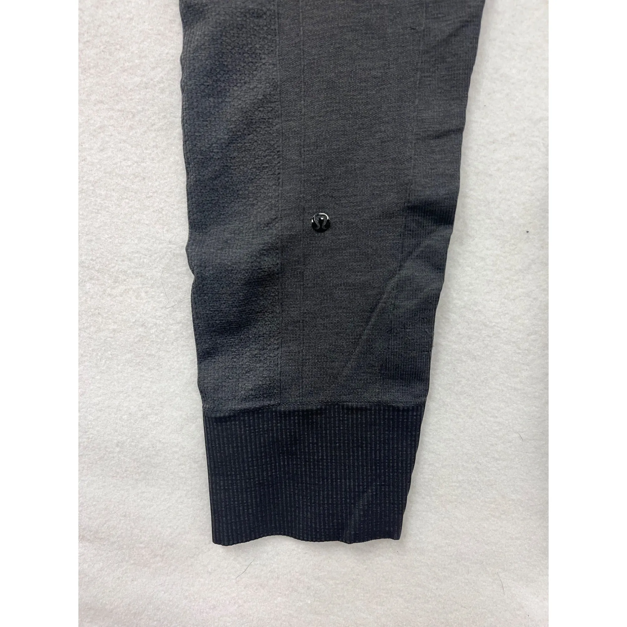 Lululemon Align High-Rise Cropped Leggings Black  Size Small #8121