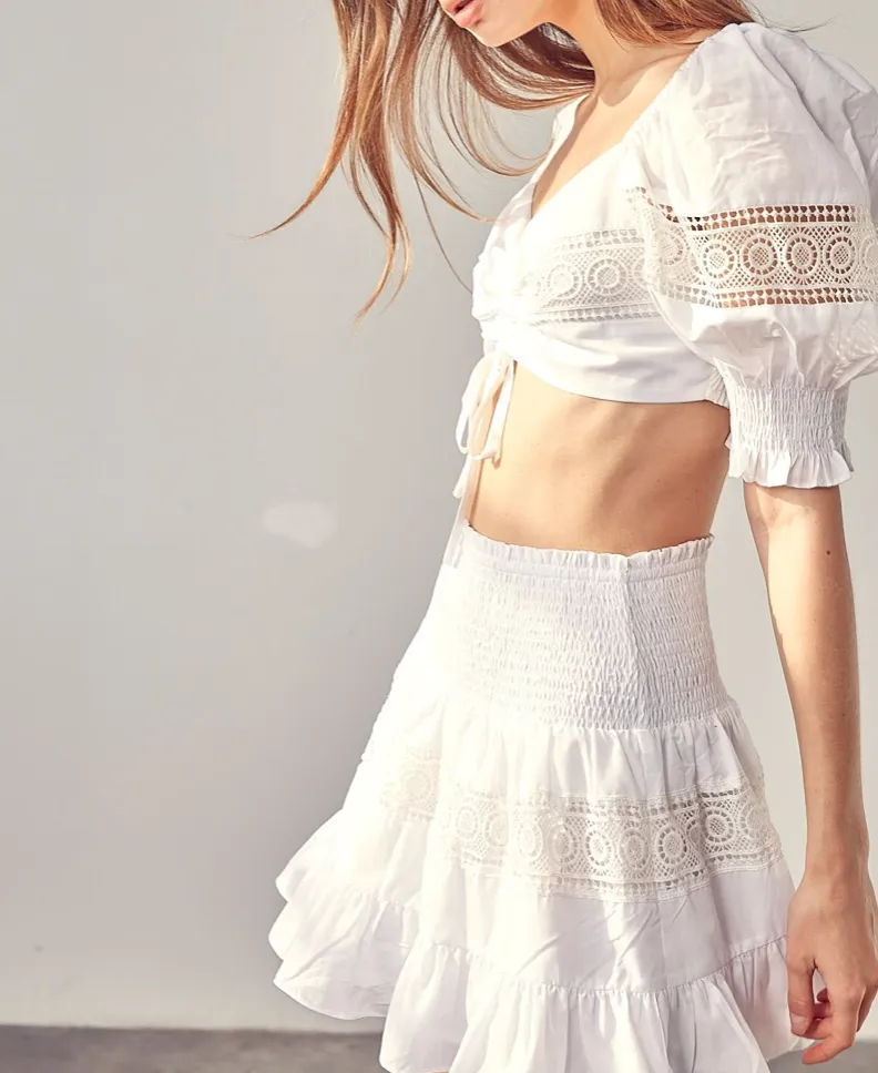 Macramé Short Sleeve Tie Crop Top