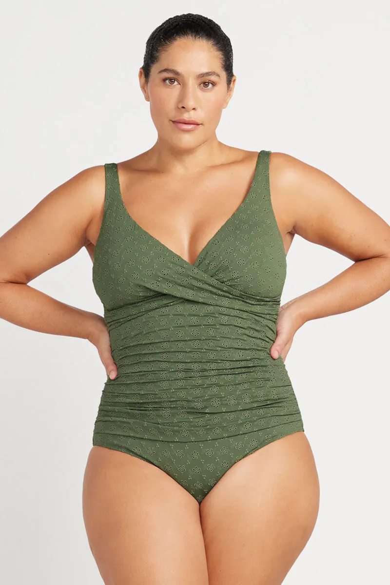 Mellifluous Delacroix Multifit Cup One Piece