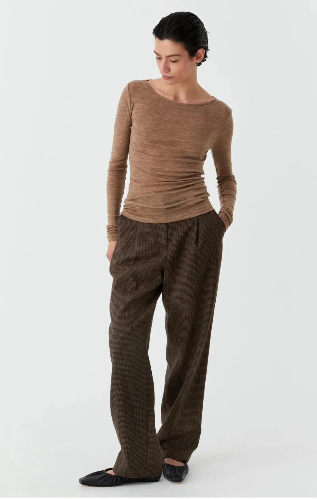 Morrison II MORRI MERINO ROUND NECK - coffee