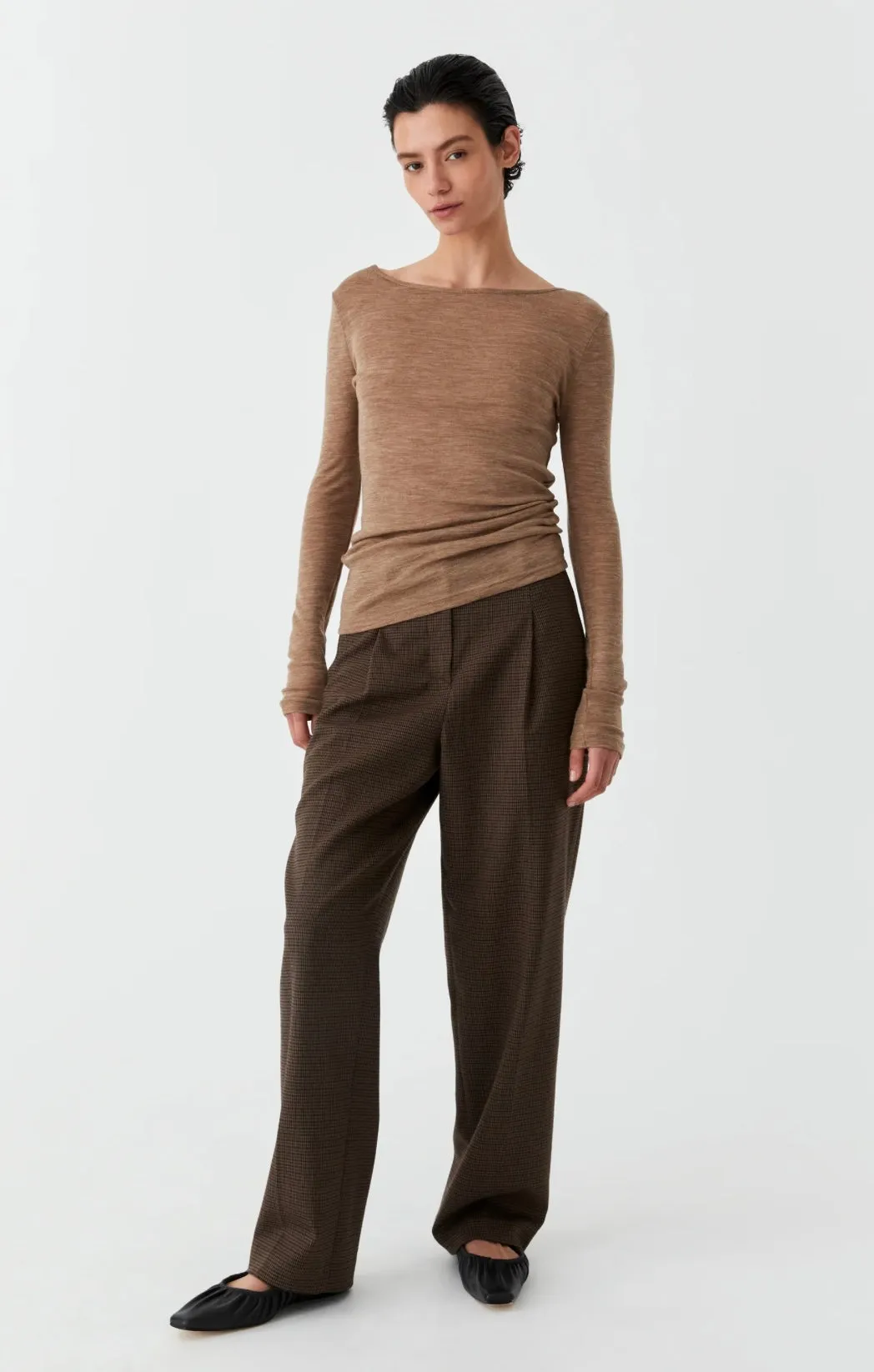 Morrison II MORRI MERINO ROUND NECK - coffee