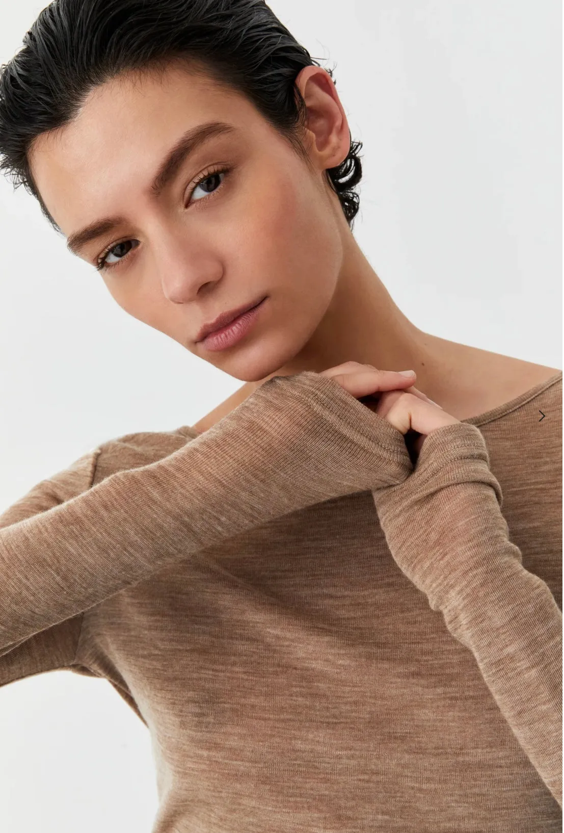 Morrison II MORRI MERINO ROUND NECK - coffee