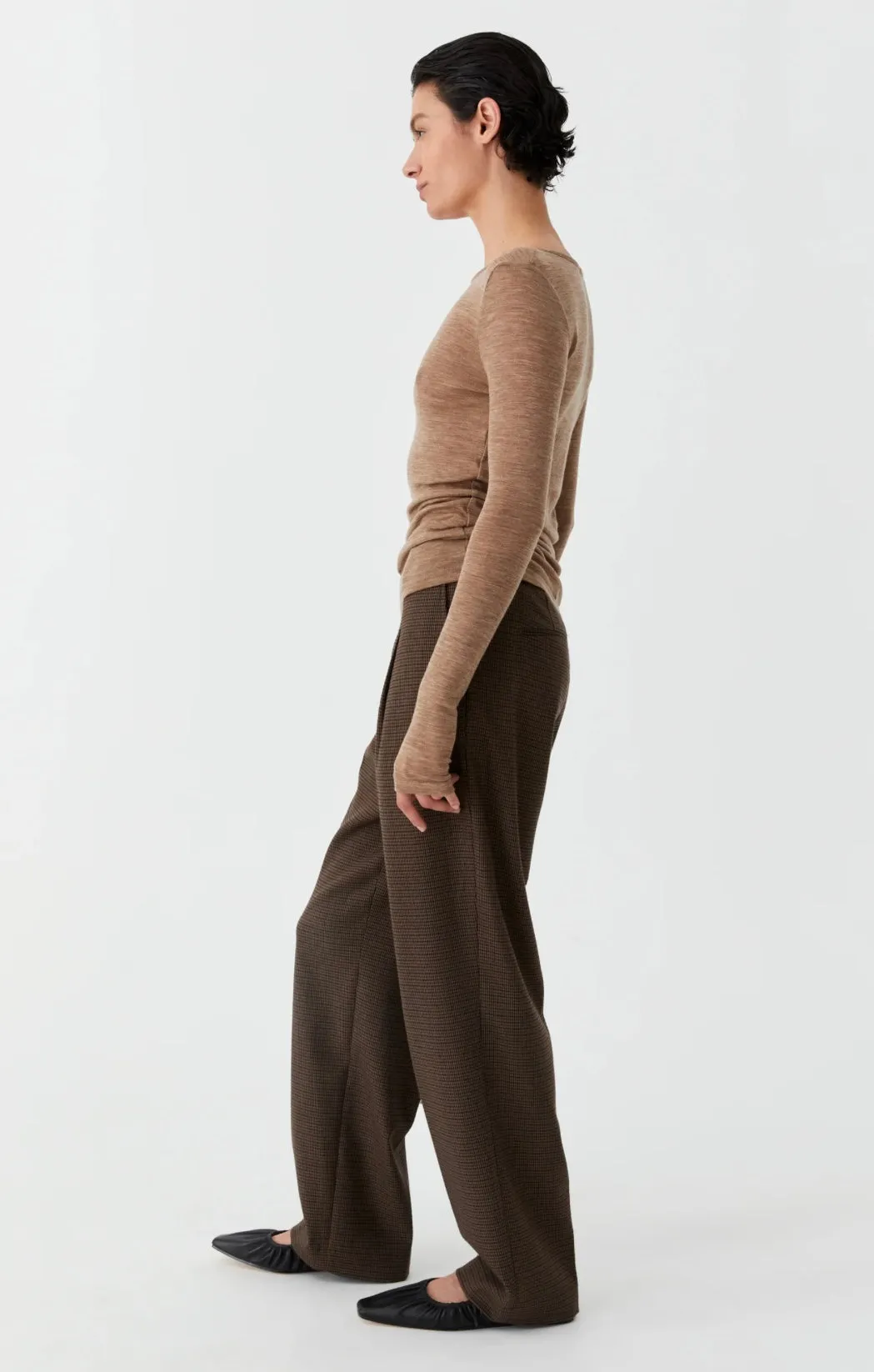 Morrison II MORRI MERINO ROUND NECK - coffee