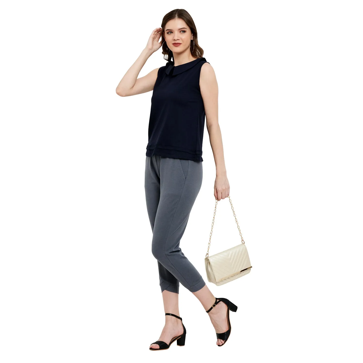 PLEATED PAN COLLARED TOP (BLACK)