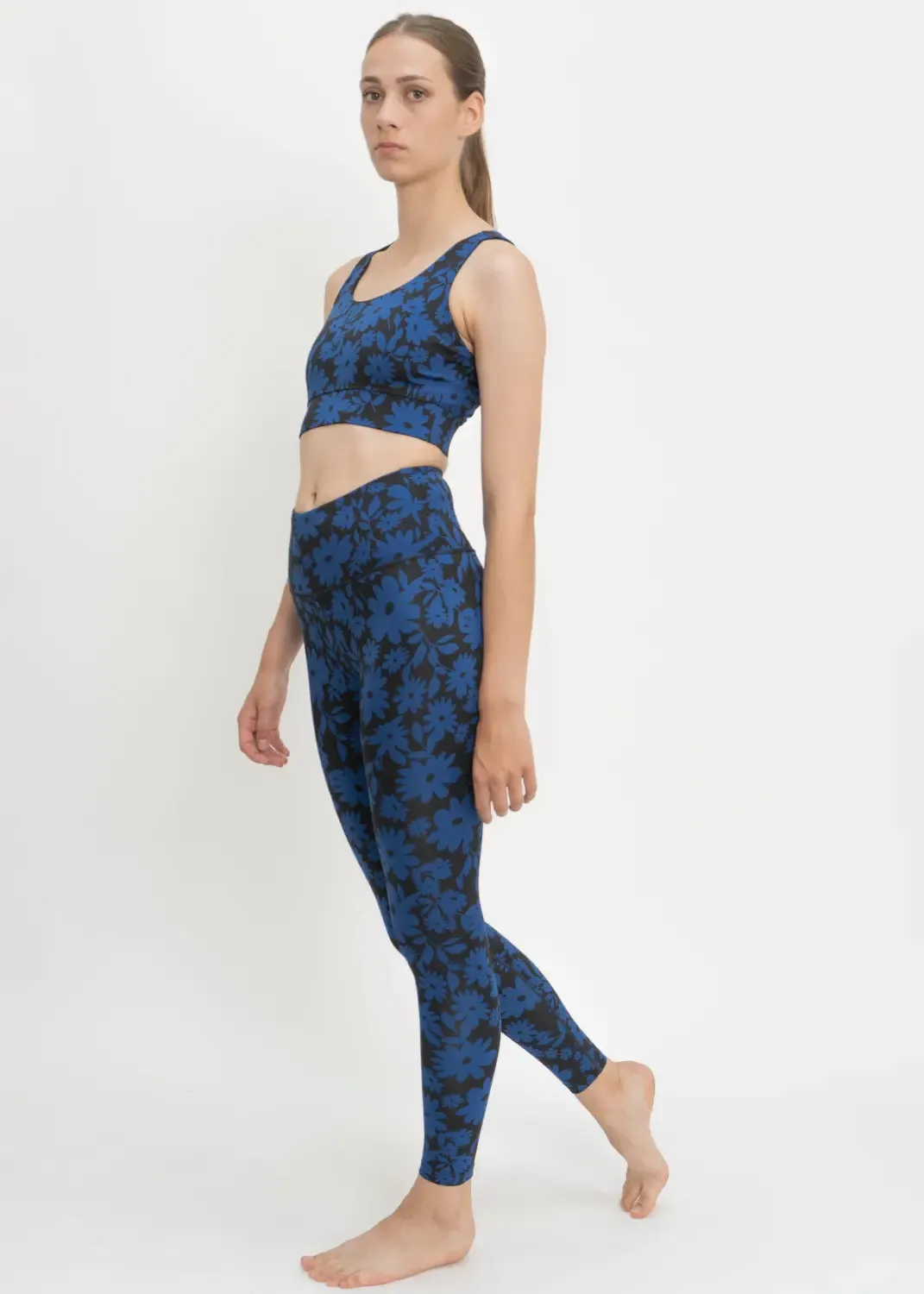 Surf & Yoga Leggings in Dark Moonflower