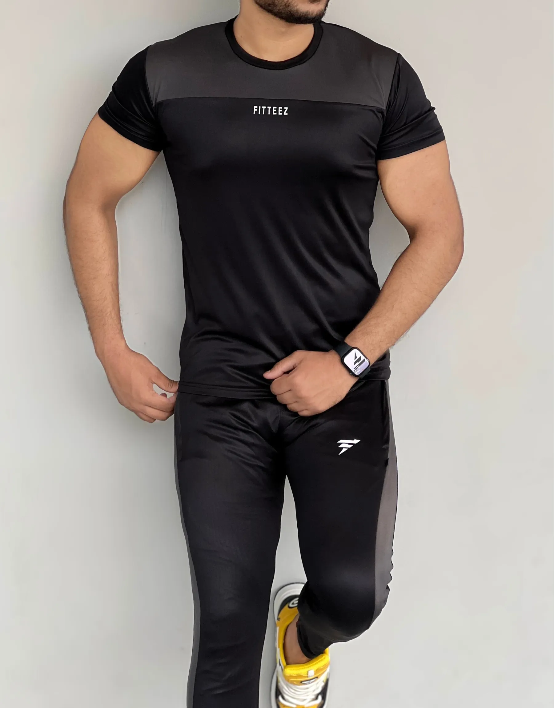 THE COOLEST GRAY TRACKSUITS-FT