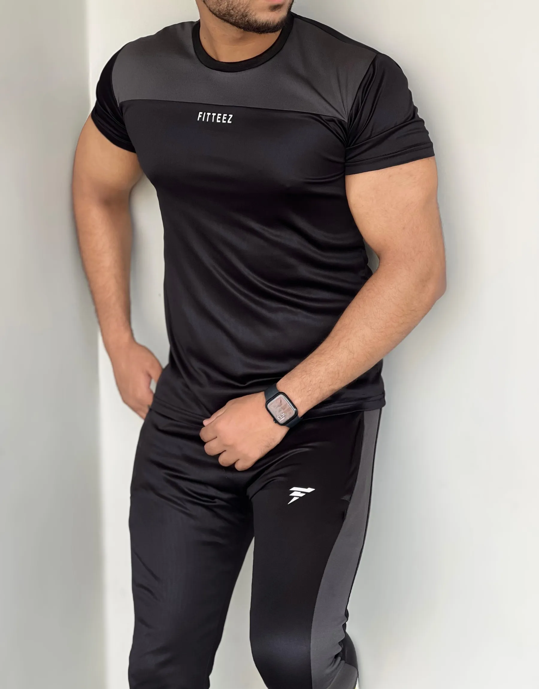 THE COOLEST GRAY TRACKSUITS-FT