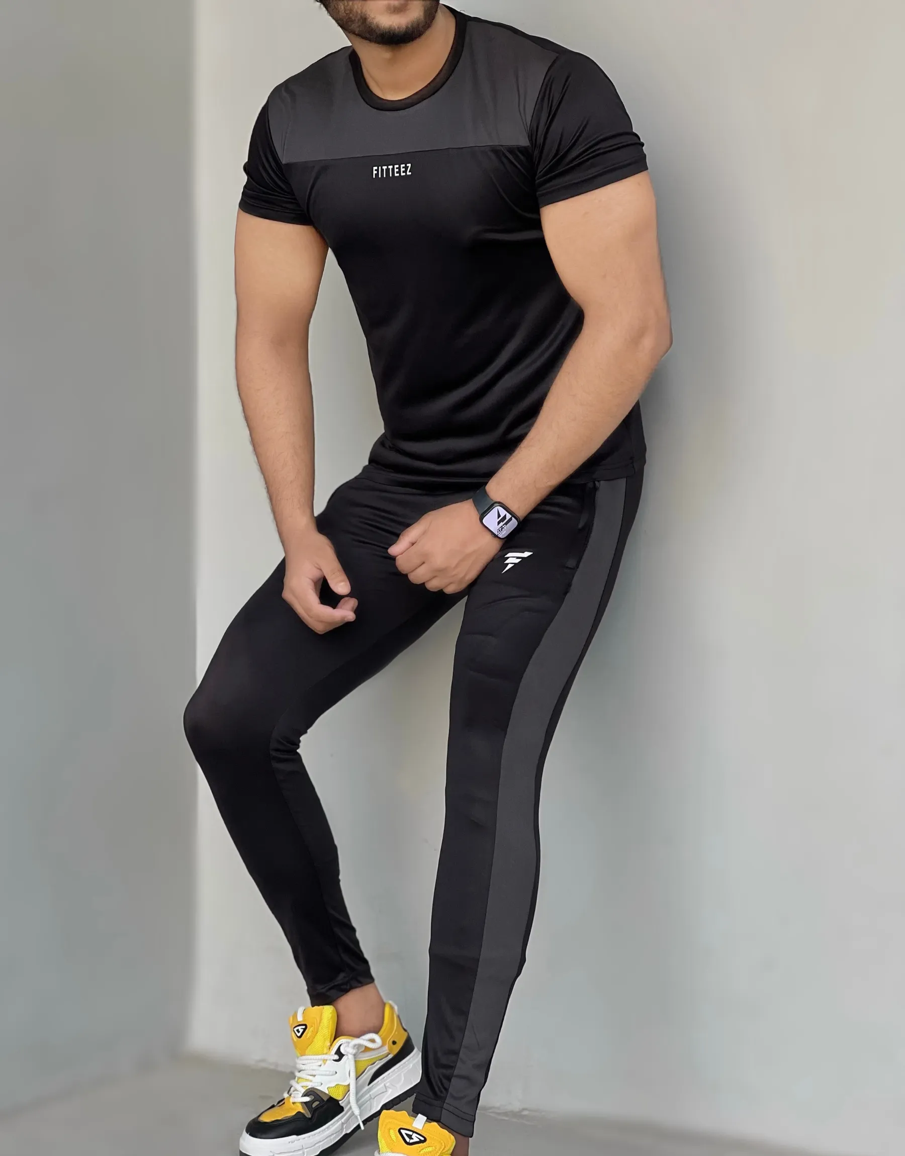 THE COOLEST GRAY TRACKSUITS-FT