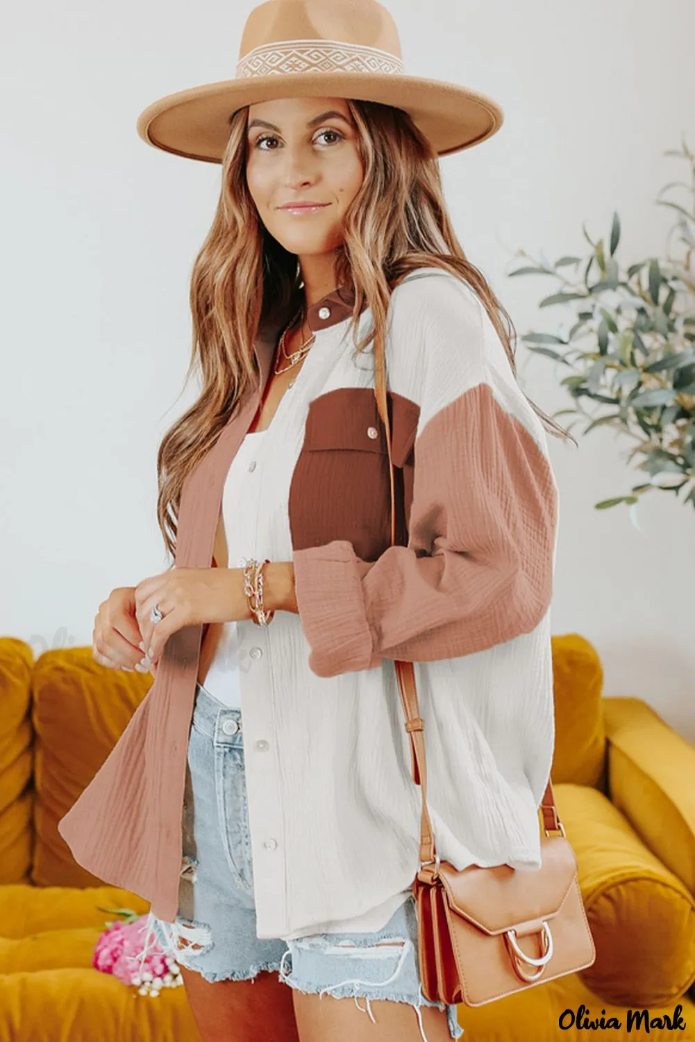 Xieyinshe - Brown textured long sleeve shirt with pocket