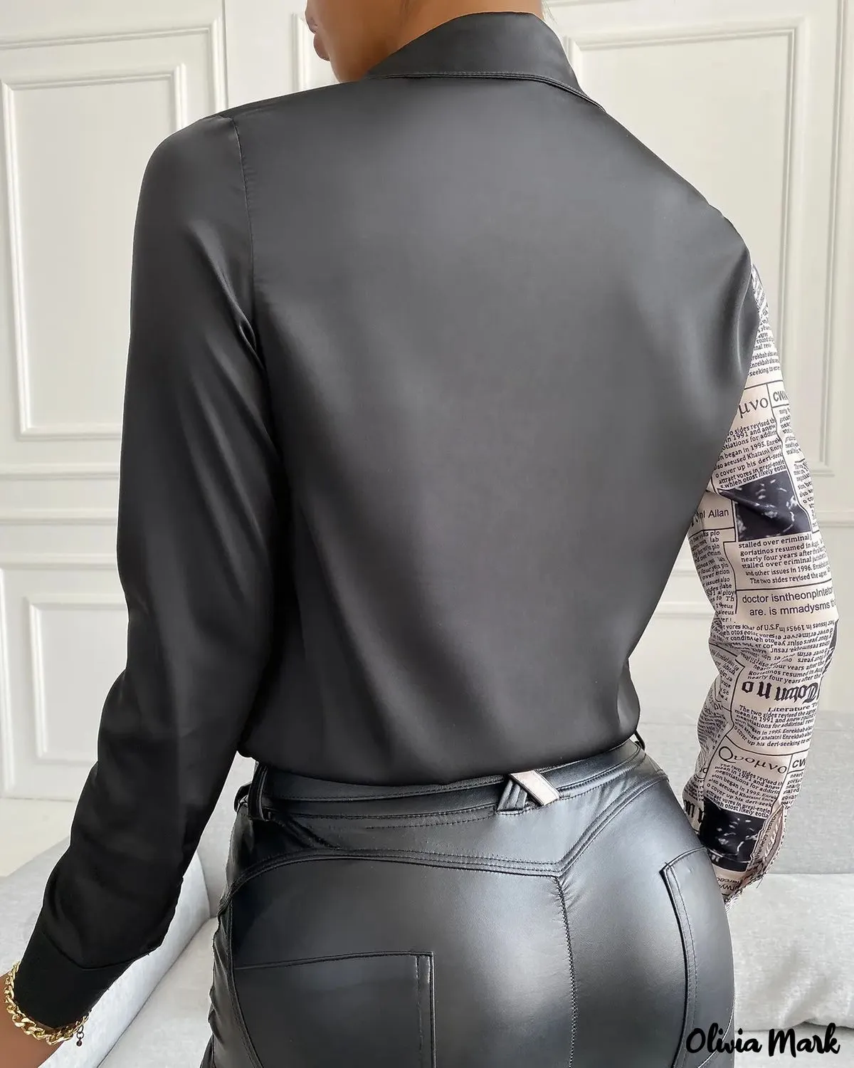 Xieyinshe - Newspaper Print Long Sleeve Button Down Shirt